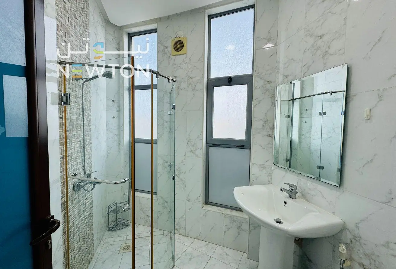 property-AC-ADL-10-12