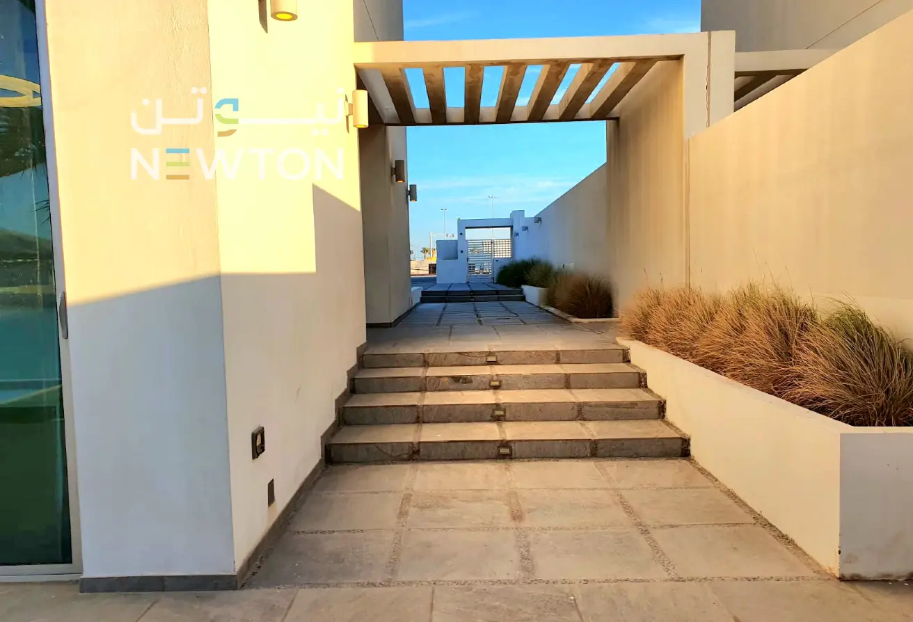 property-CV-DLM-08-15-1