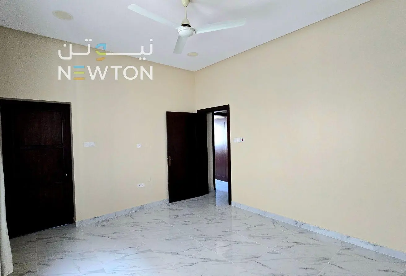 property-HH-SLM-02-13