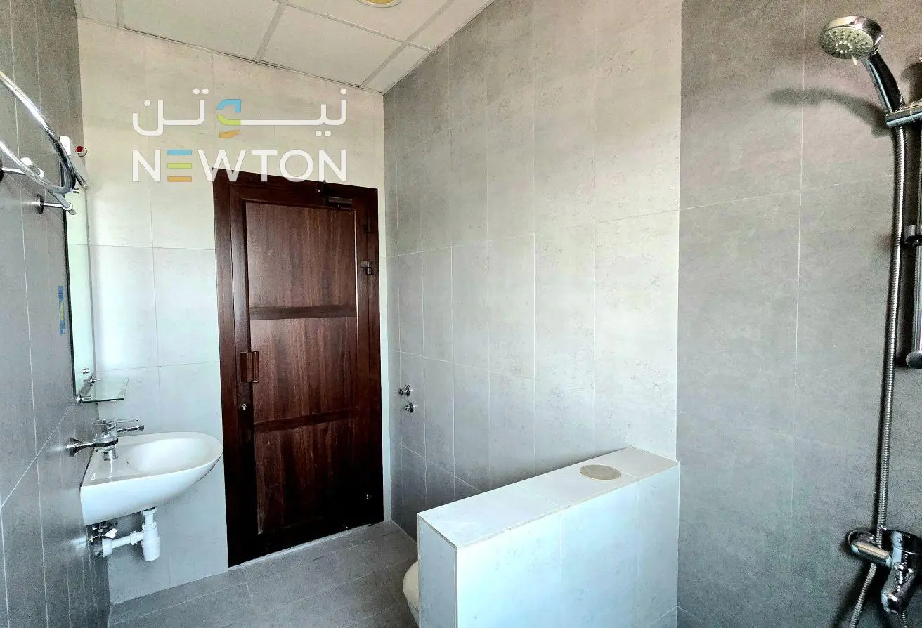 property-HH-SLM-02-8