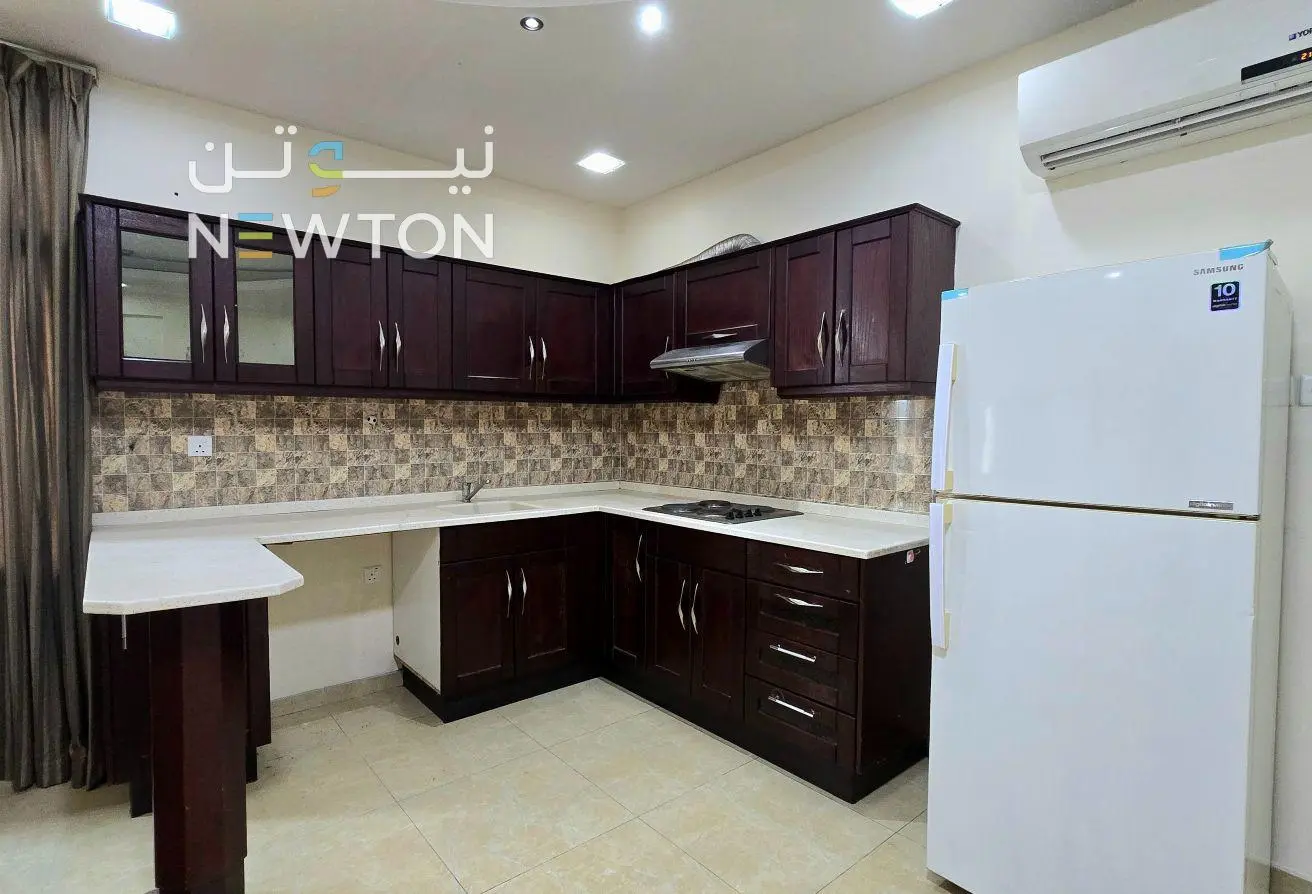 property-HH-SLM-04-10