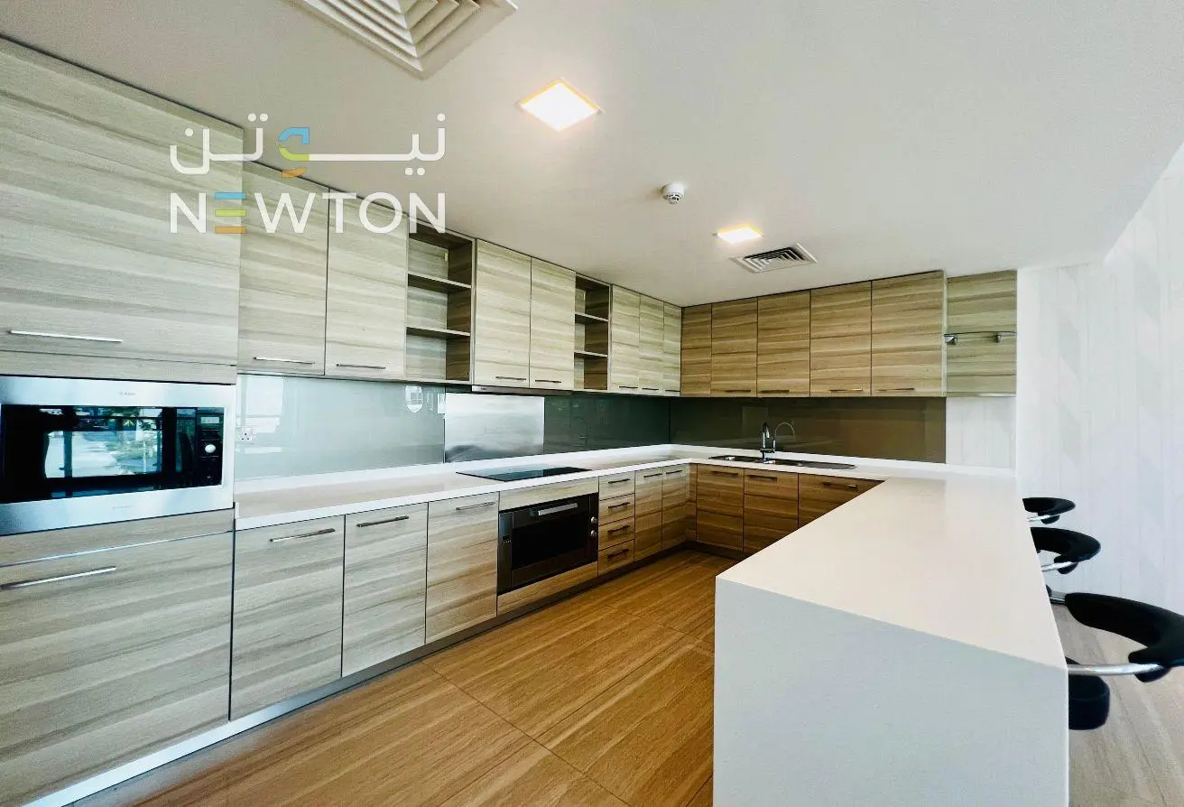 property-IE-AMJ-18-6